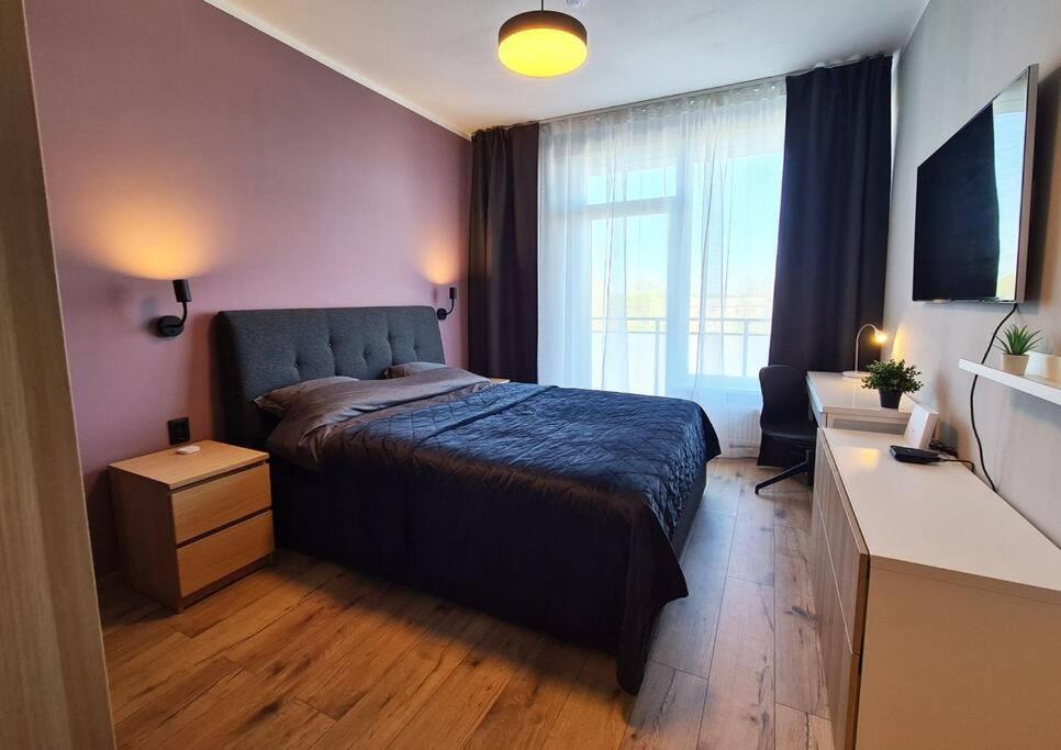 Stylish Apartment With Parking & Spacious Balcony Riga Extérieur photo