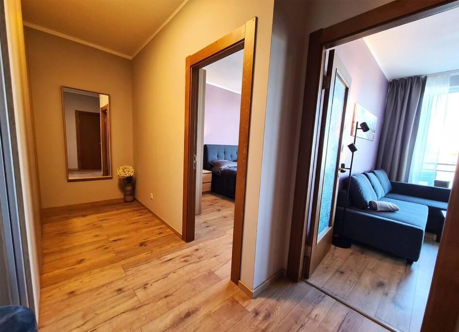 Stylish Apartment With Parking & Spacious Balcony Riga Extérieur photo
